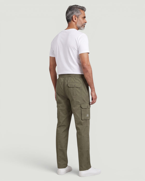 Army Urban Souls Cargo Pant 8805, back view on model