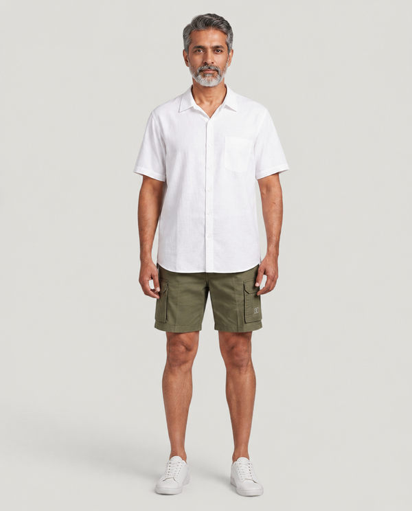 Army Urban Souls Cargo Bermuda, casual look on model