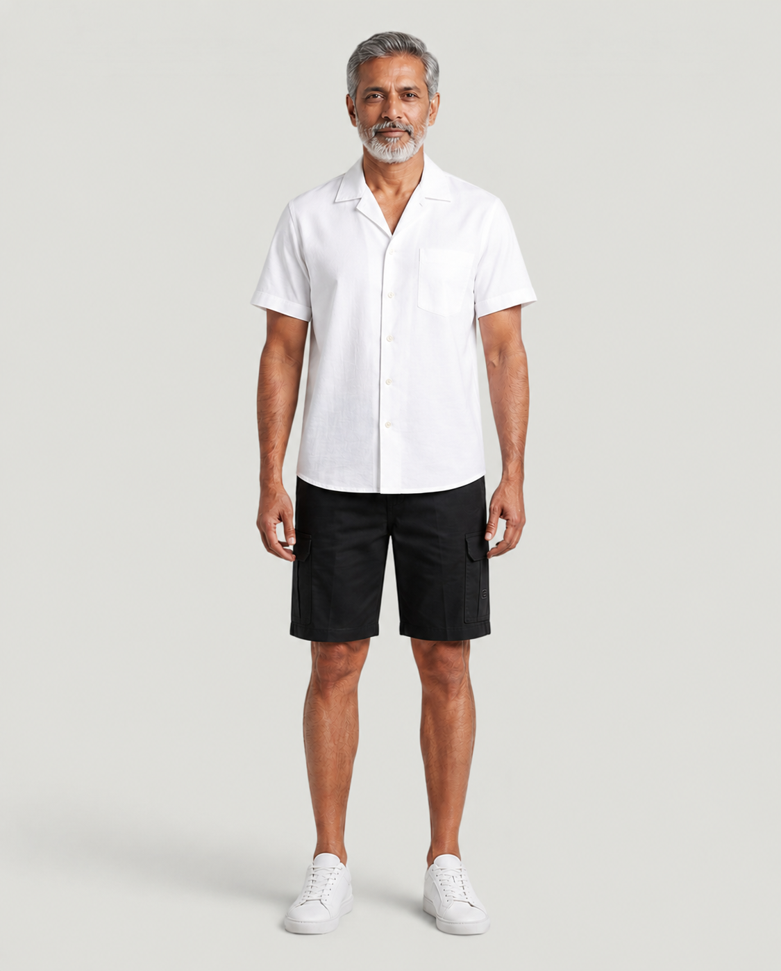 Black Urban Souls Cargo Bermuda, casual look on model