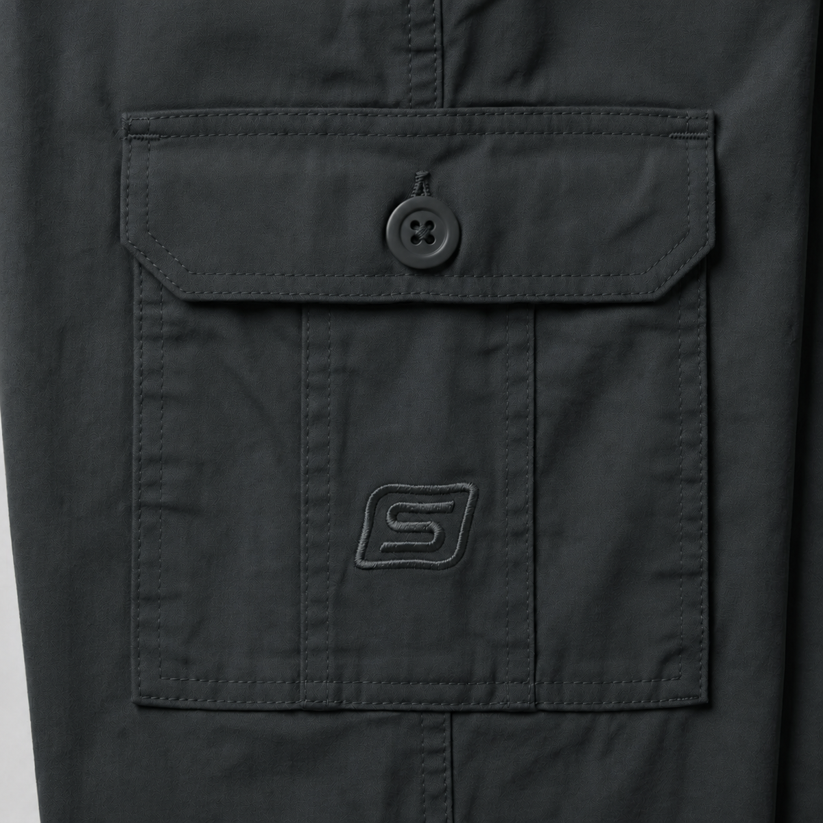 Dark Grey Urban Souls Cargo Pant 8805, pocket and logo detail