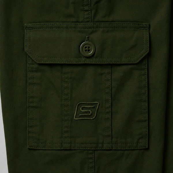 Olive Urban Souls Cargo Pant 8805, pocket and logo detail